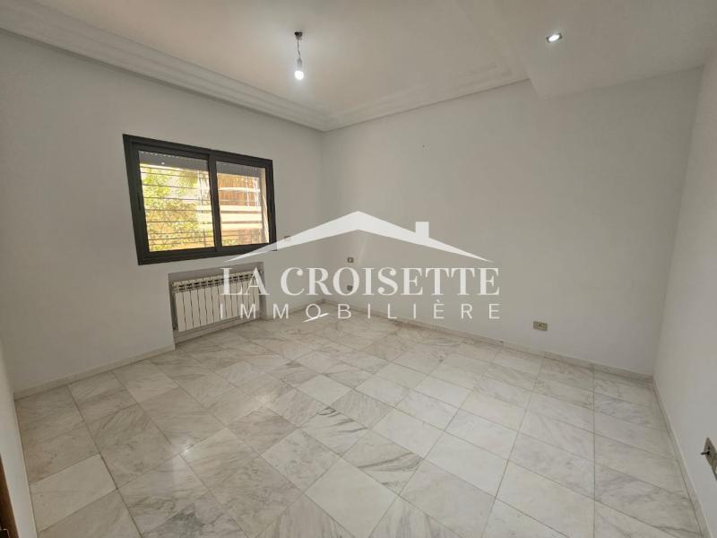 Appartement S+2 avec jardin à La Soukra